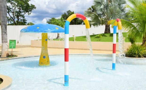 Encontro Das Aguas Caldas - Cortesia Ingressos Da Rede Wam Opcoes Water Park, Nautico E Clube Prive Caldas Novas Zewnętrze zdjęcie